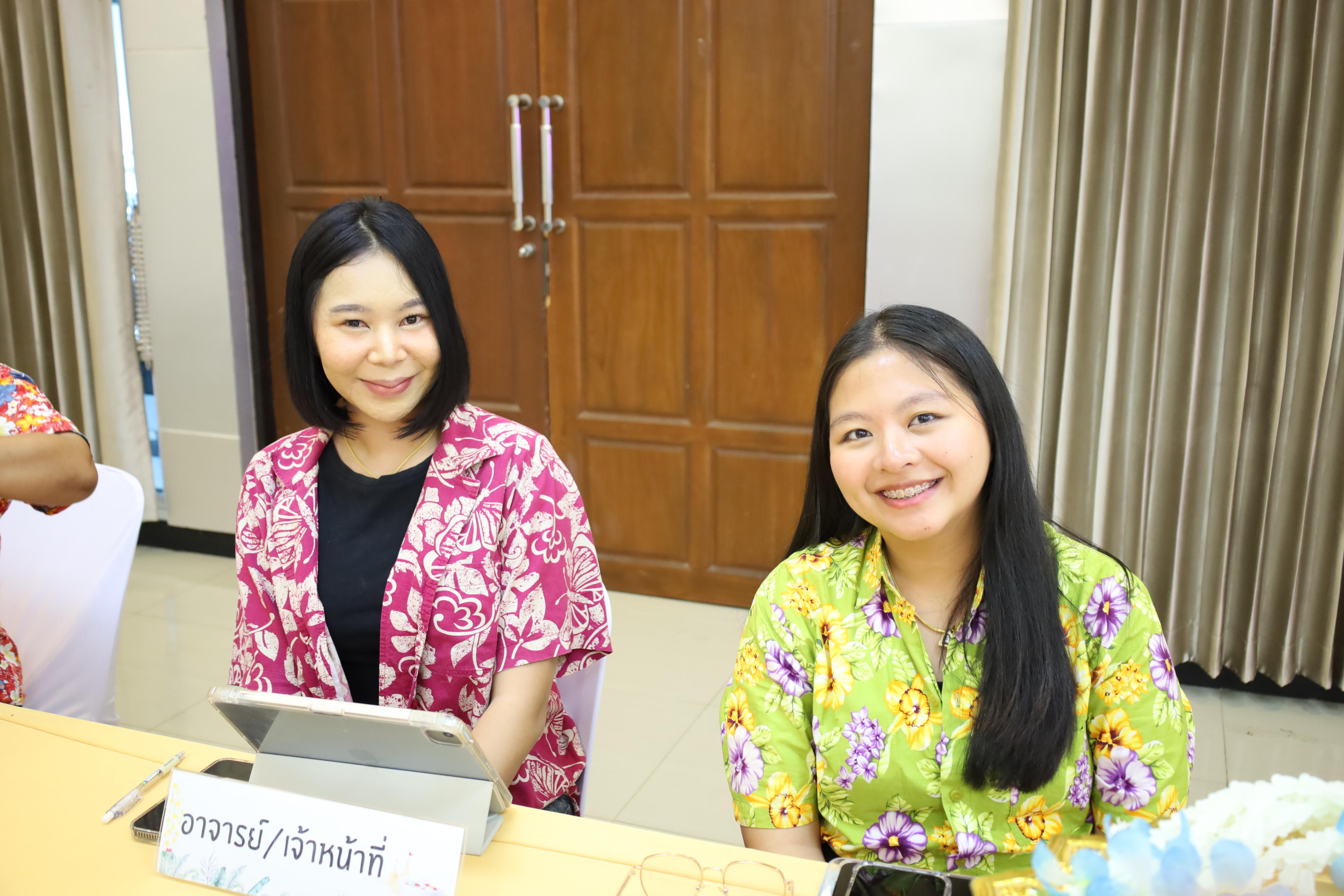 308. วันที่ 26 เมษายน 2568 สาขาการบริหารการศึกษา ได้จัดกิจกรรมรดน้ำดำหัวคณาจารย์ระดับบัณฑิตศึกษา ประจำสาขาการบริหารการศึกษา ณ ห้องประชุมครุร่มสัก 1 ชั้น 3 อาคารคณะครุศาสตร์